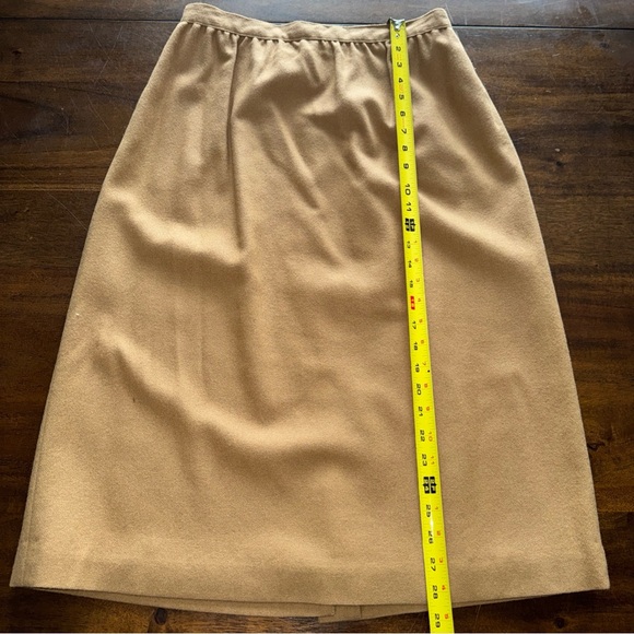Bretton Place womens Vintage tan wool skirt lined midi length USA made Size 14 - Picture 10 of 11